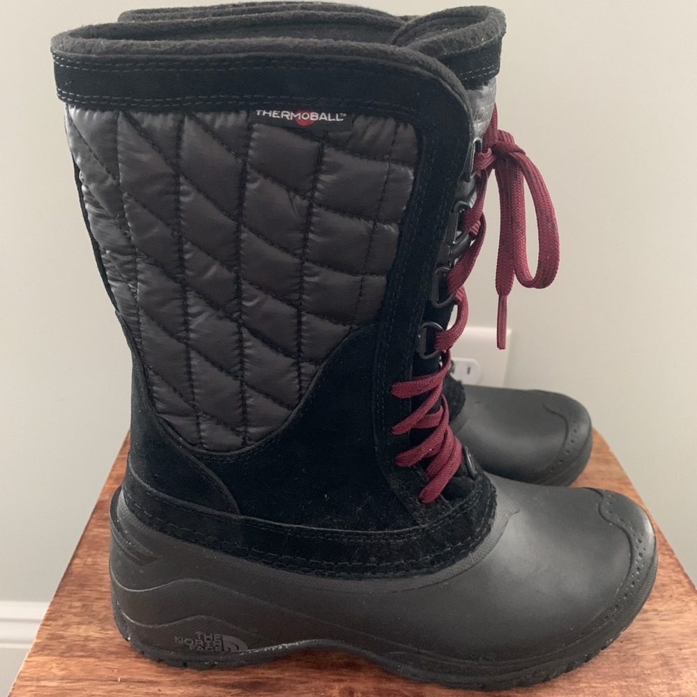 The NorthFace Shellista Mid Boot
